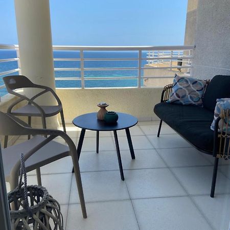 Relaxing Modern Beachfront Apartment - Amazing Sea View Calpe Buitenkant foto